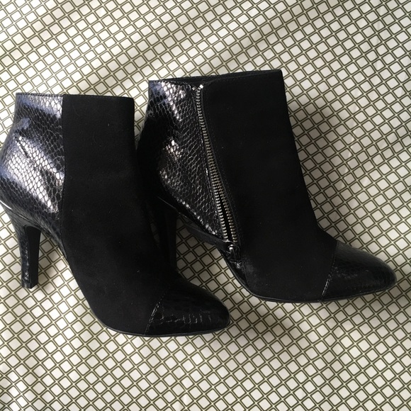 Brand new leather Booties - Picture 8 of 8